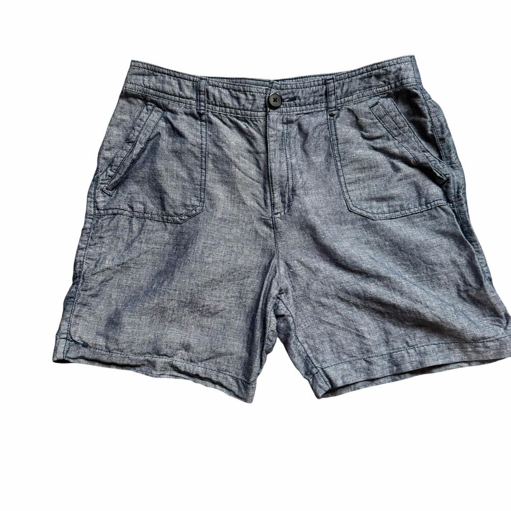 Croft & Barrow Chino Shorts Womens 8 Blue Chambray Flat Front Stretch Casual